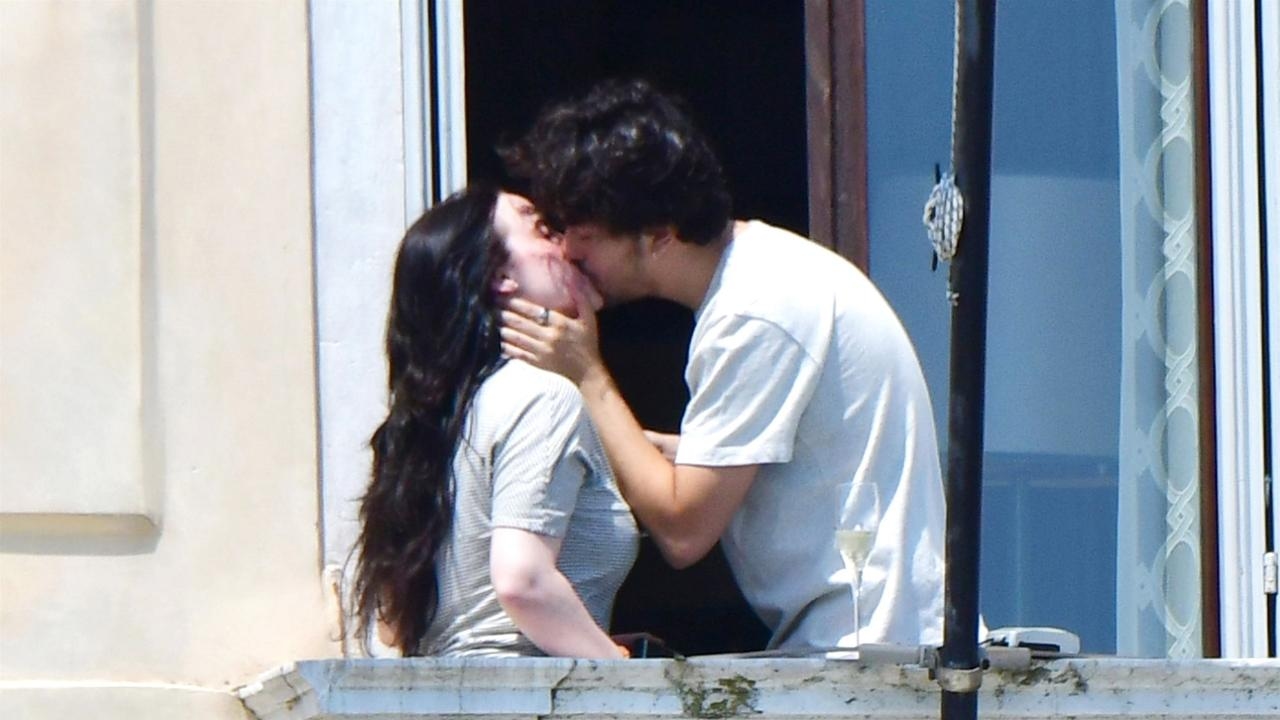 Ist Billie Eilish jetzt mit Nat Wolff zusammen? Zeitleiste der Beziehung zu Billie Eilish