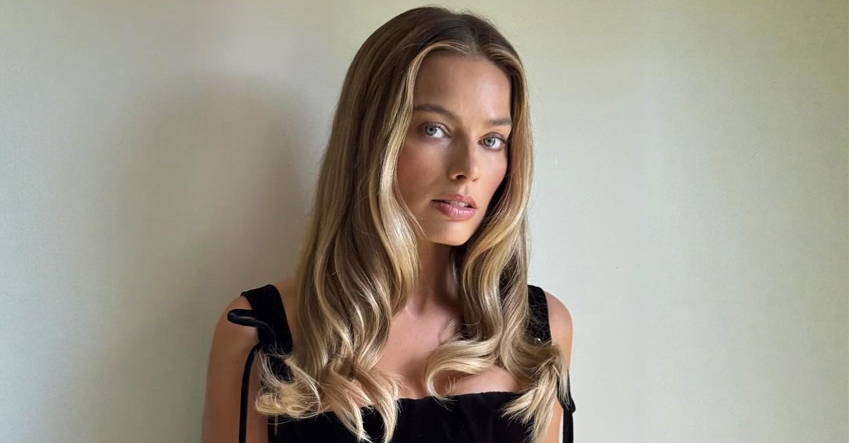 Margot Robbie acaba de usar a versão 2026 do look para sair da geração Y
