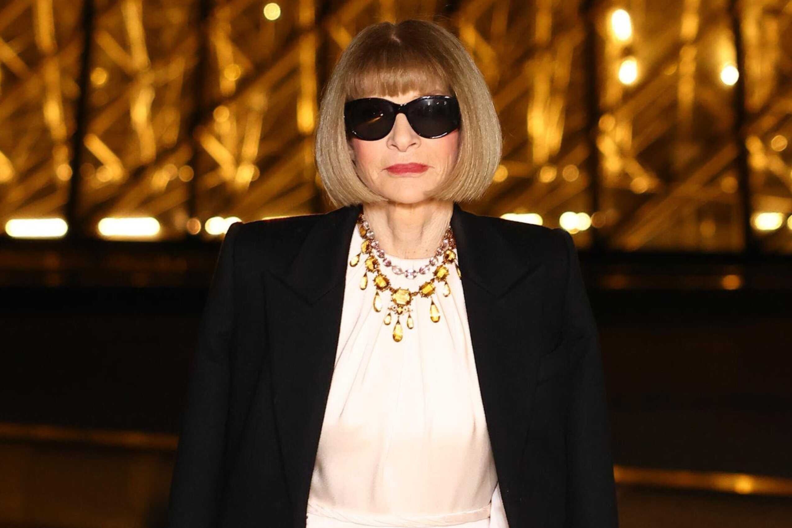 ¡Fin de una era! Anna Wintour dejará su puesto en Vogue Estados Unidos.
