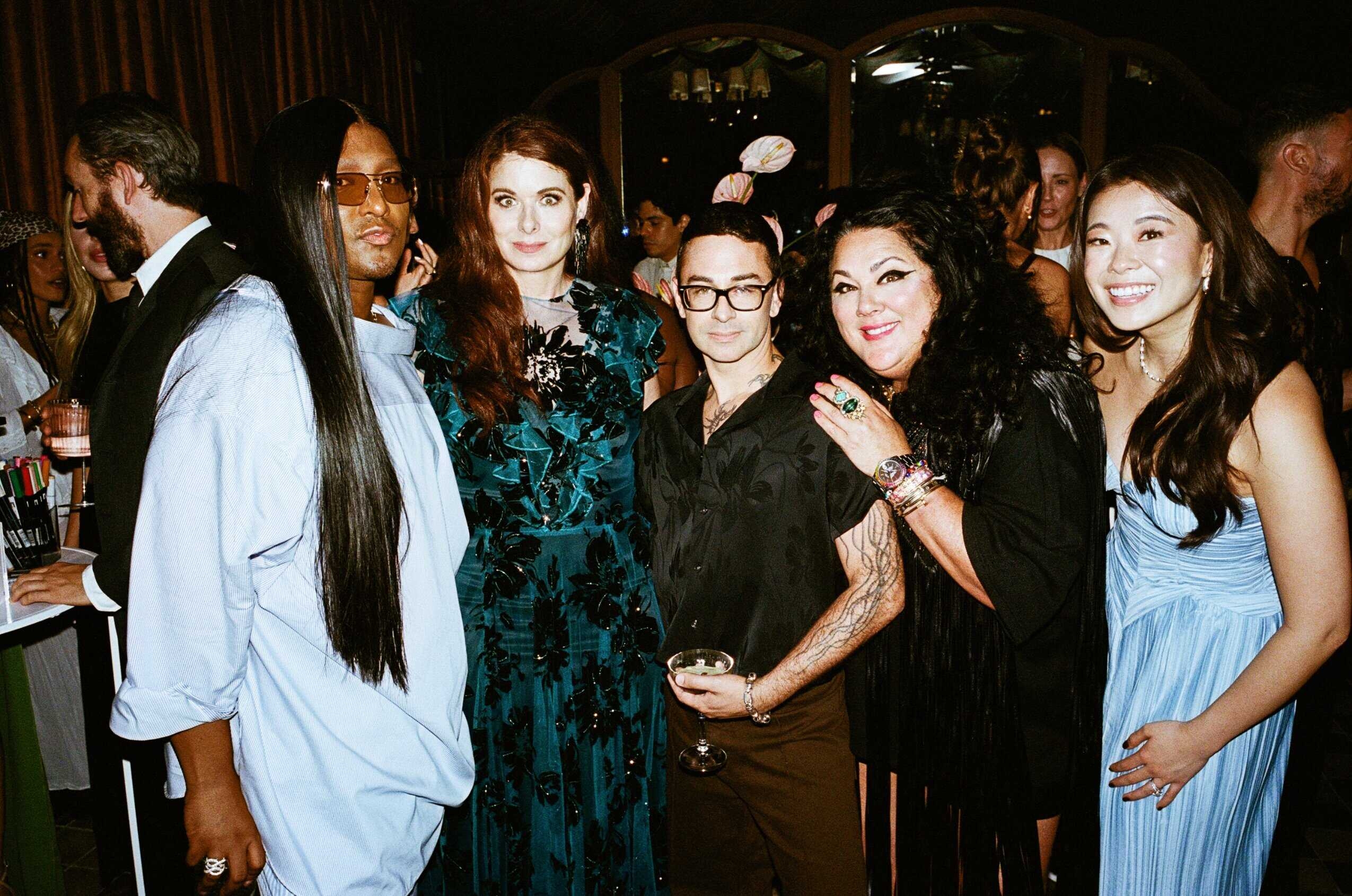 Law Roach en Christian Siriano vieren 'Project Runway' met een overname van een buurtwinkel