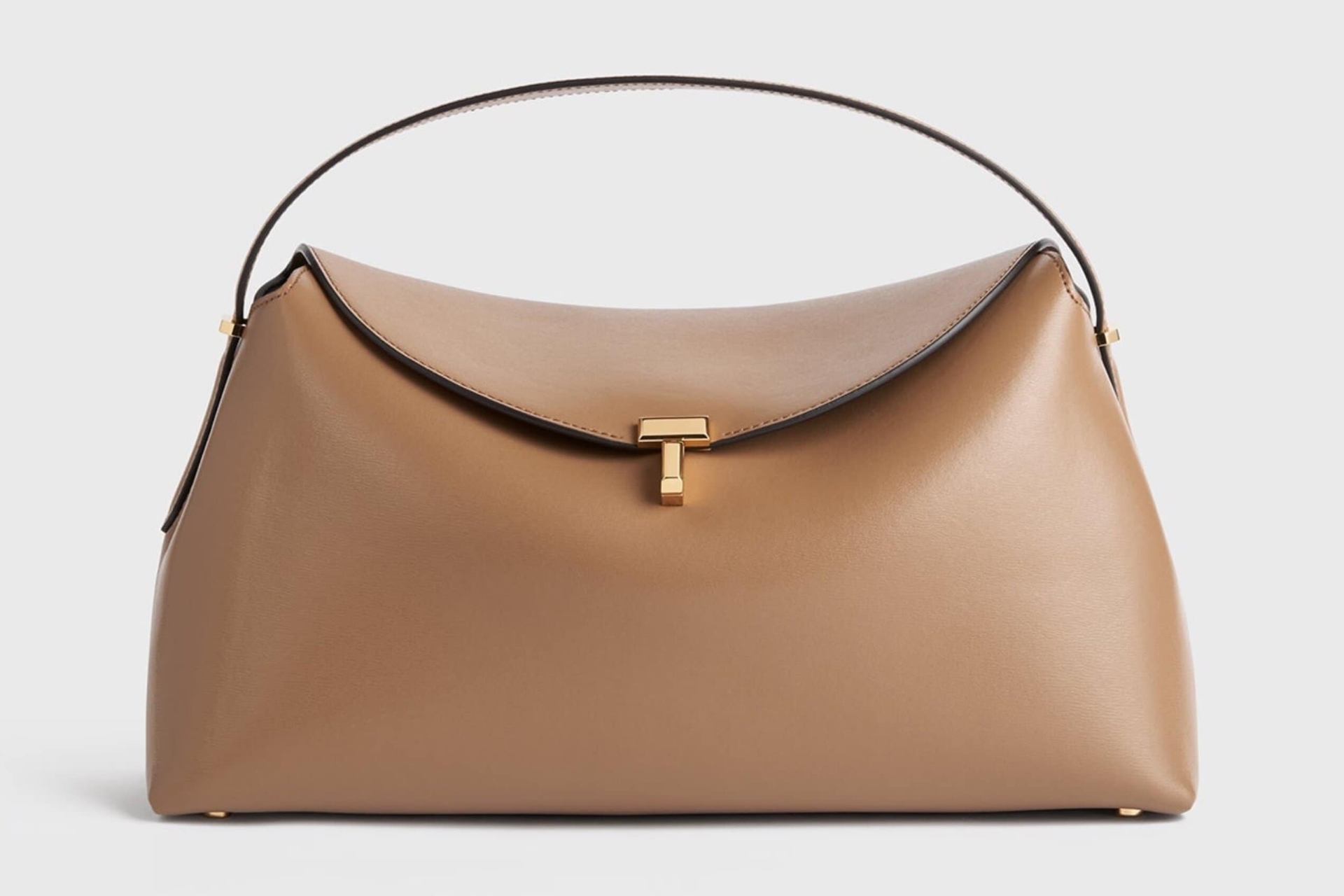 Keuze van de redactie: Toteme T-Lock Top Handle Bag