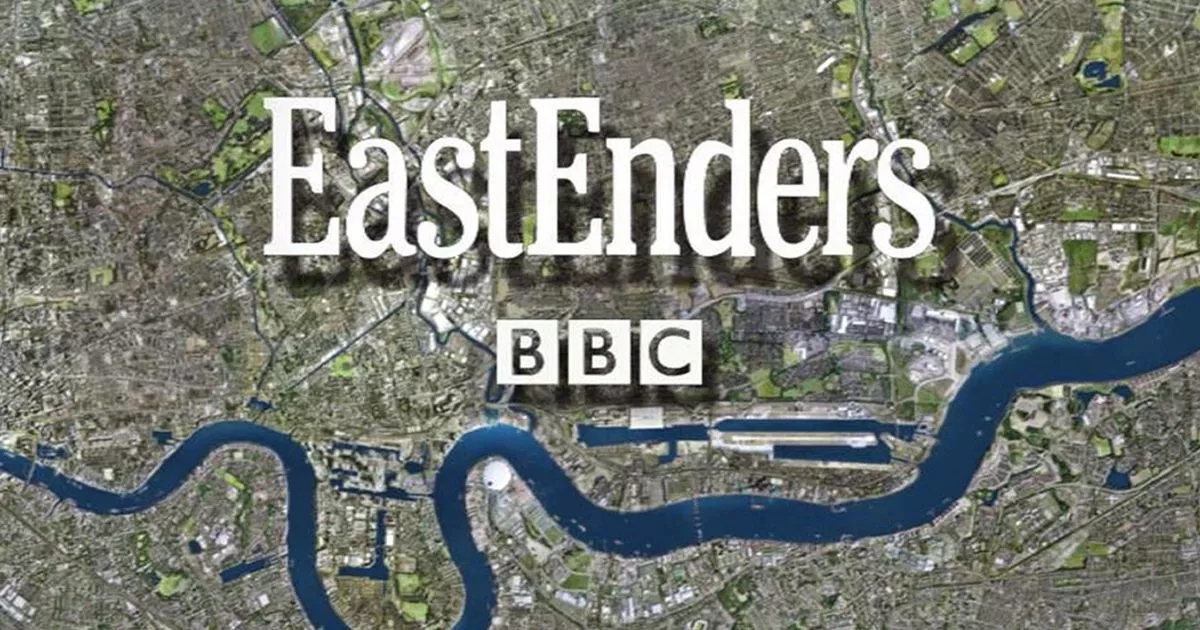 Босс EastEnders намекает на возвращение большого масштаба, поскольку мыльная опера BBC побеждает на премии BAFTA