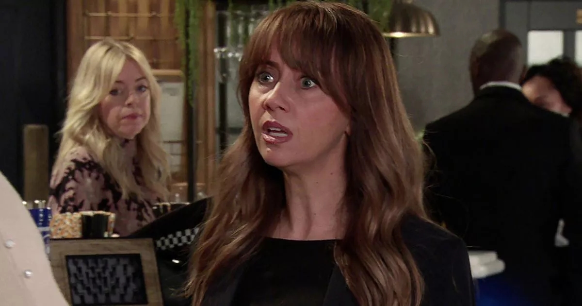 Coronation Street 'revela' quem realmente denunciou Maria - e não foi Lou