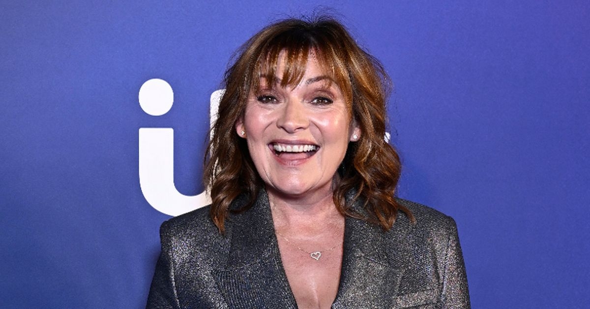 Lorraine Kelly 'abre os olhos' e assina grande acordo com rival da ITV em meio a cortes