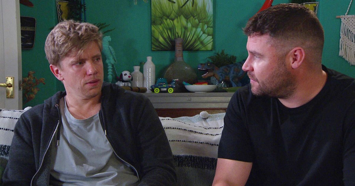 Primer vistazo a Emmerdale: Aaron y Robert se besan tras una emotiva confesión