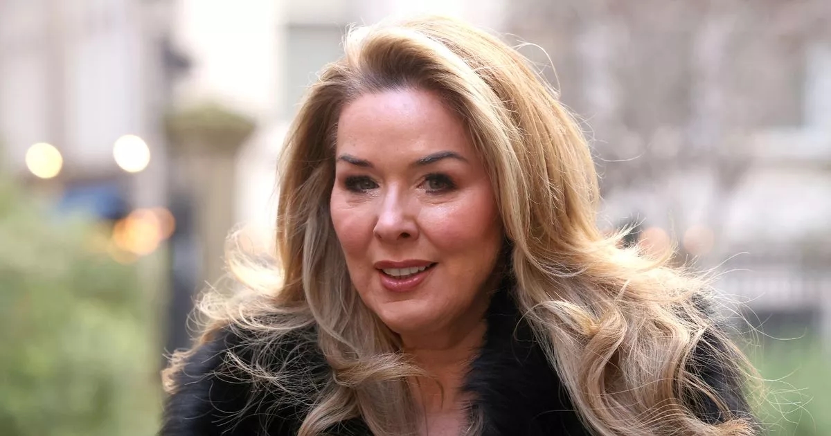 Claire Sweeney quebra o silêncio sobre o retorno de Brookside com comentário de cinco palavras
