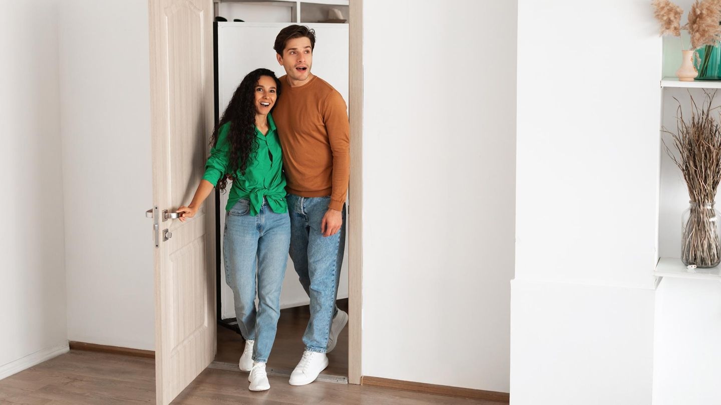 Limpieza rápida antes de las visitas: 3 cosas que los huéspedes notan primero en tu casa