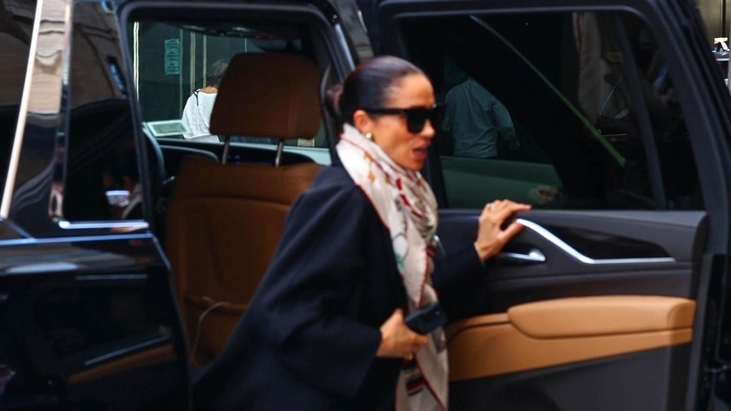 Hertogin Meghan: Meghan blaast nieuw leven in haar beroemdste accessoire