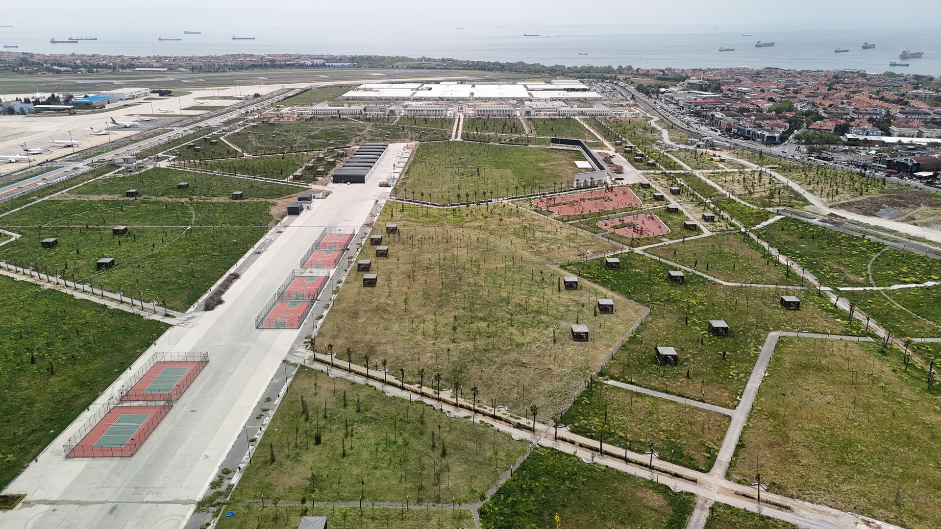 El Aeropuerto Ataturk se vuelve verde con el Jardín Nacional