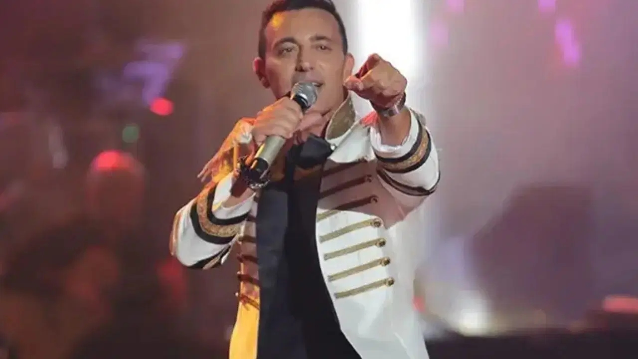 Mustafa Sandal apologizes for his comments at the Izmir concert