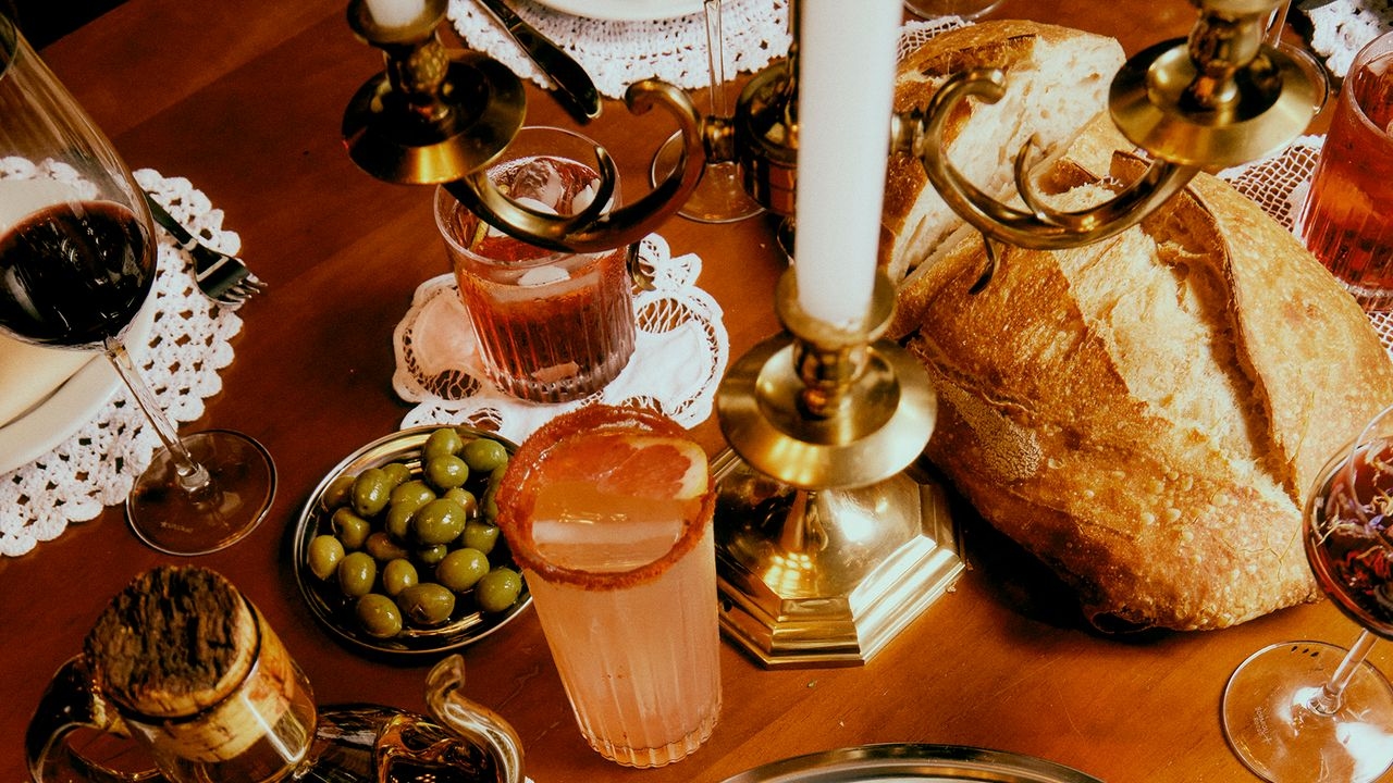 Rich in iron and a true slow-aging food: 6 reasons why you should eat more olives