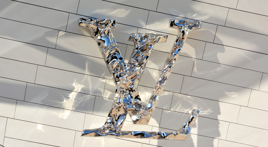 I francesi fanno causa a Louis Vuitton. Sono stanchi del "grande magazzino"
