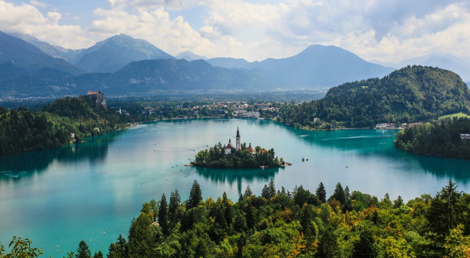 Colecionadores e filantropos eslovenos inauguram novo museu aos pés do pitoresco Castelo de Bled