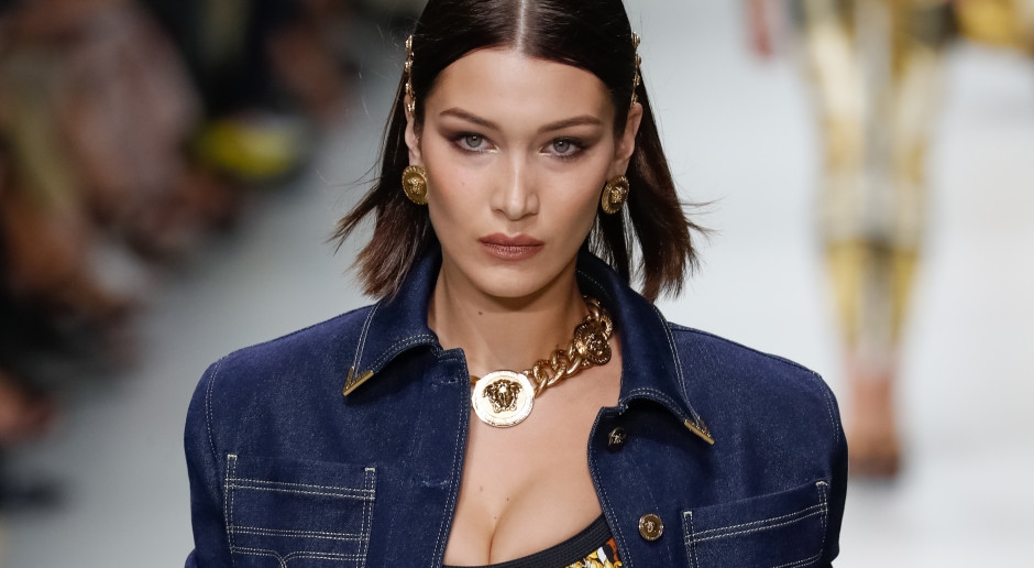 A la moda le encanta el drama. Versace desaparece de la Semana de la Moda de Milán.