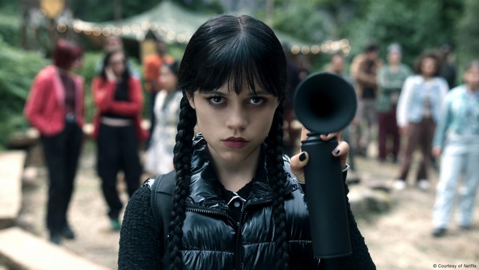 Netflix'in hit dizisi "Wednesday"in 2. sezonu başlıyor