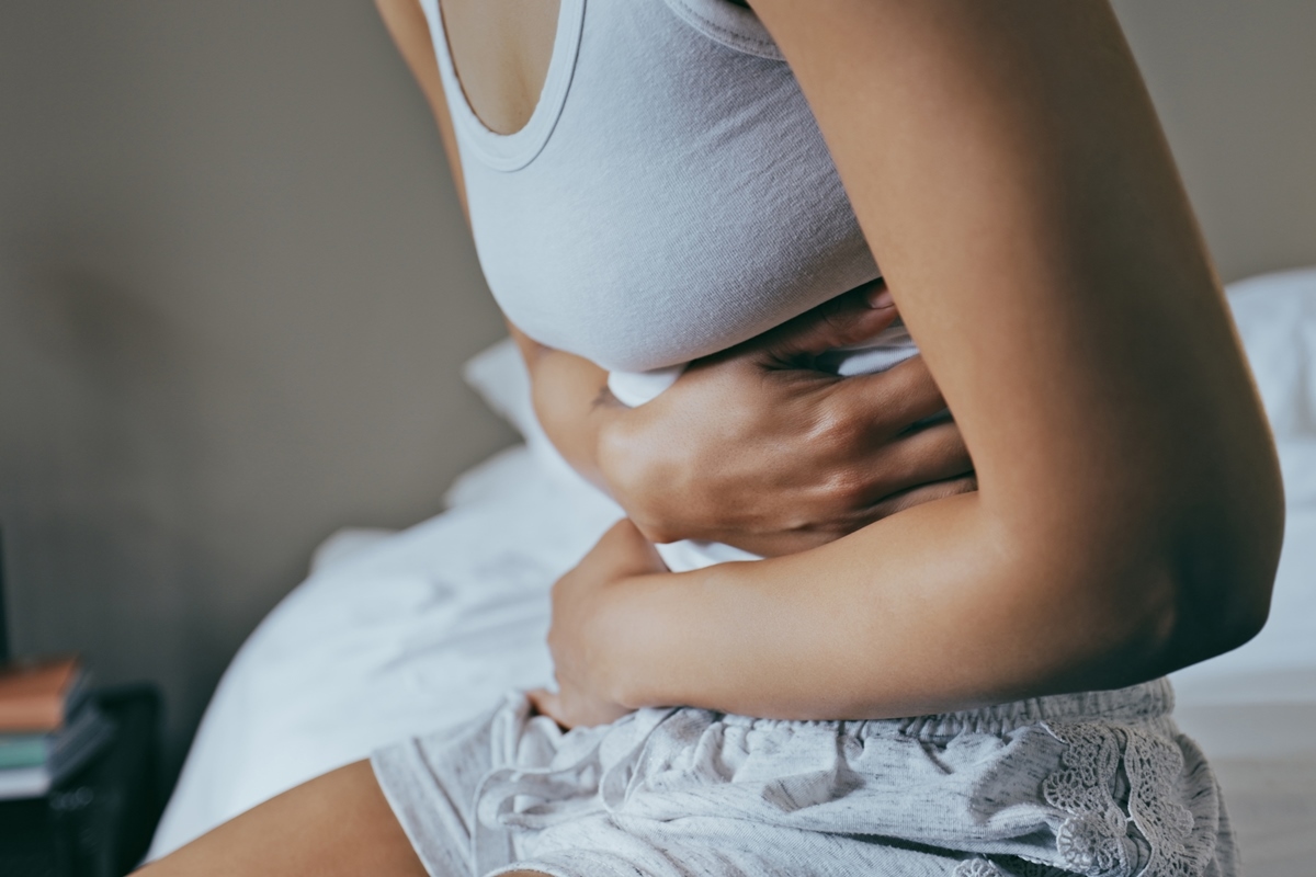 Menstruatiekrampen: hoe pijn verlichten zonder medicijnen