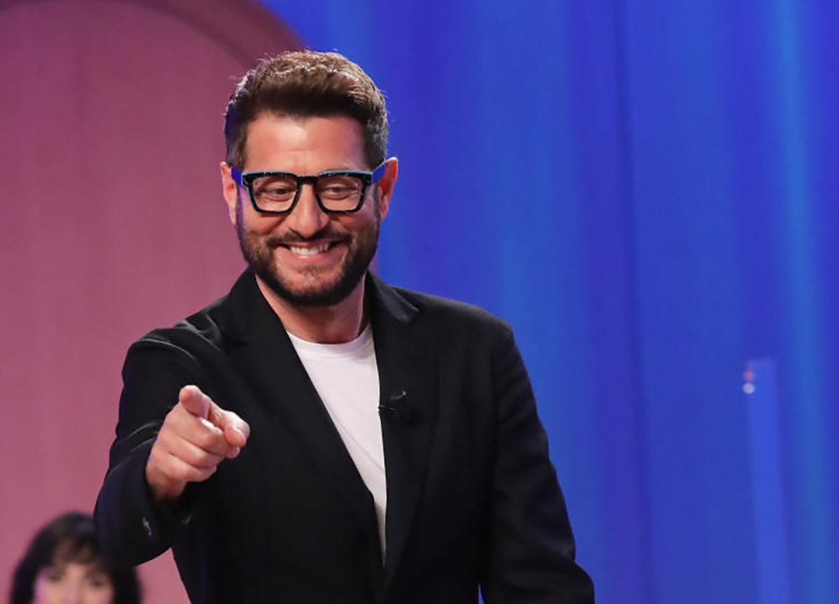 Телерейтинги, La notte nel cuore поднимается и побеждает вечер... Sarabanda Celebrity и Zona bianca сохраняют свою аудиторию