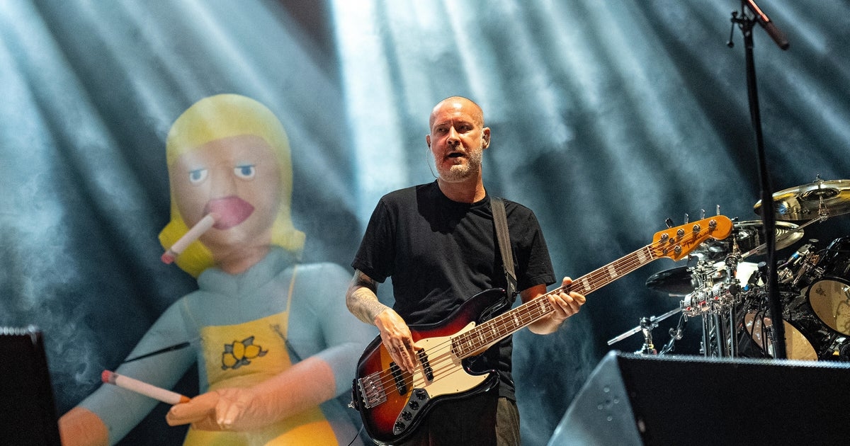Sam Rivers, bajista de Limp Bizkit, murió a los 48 años, dice la banda