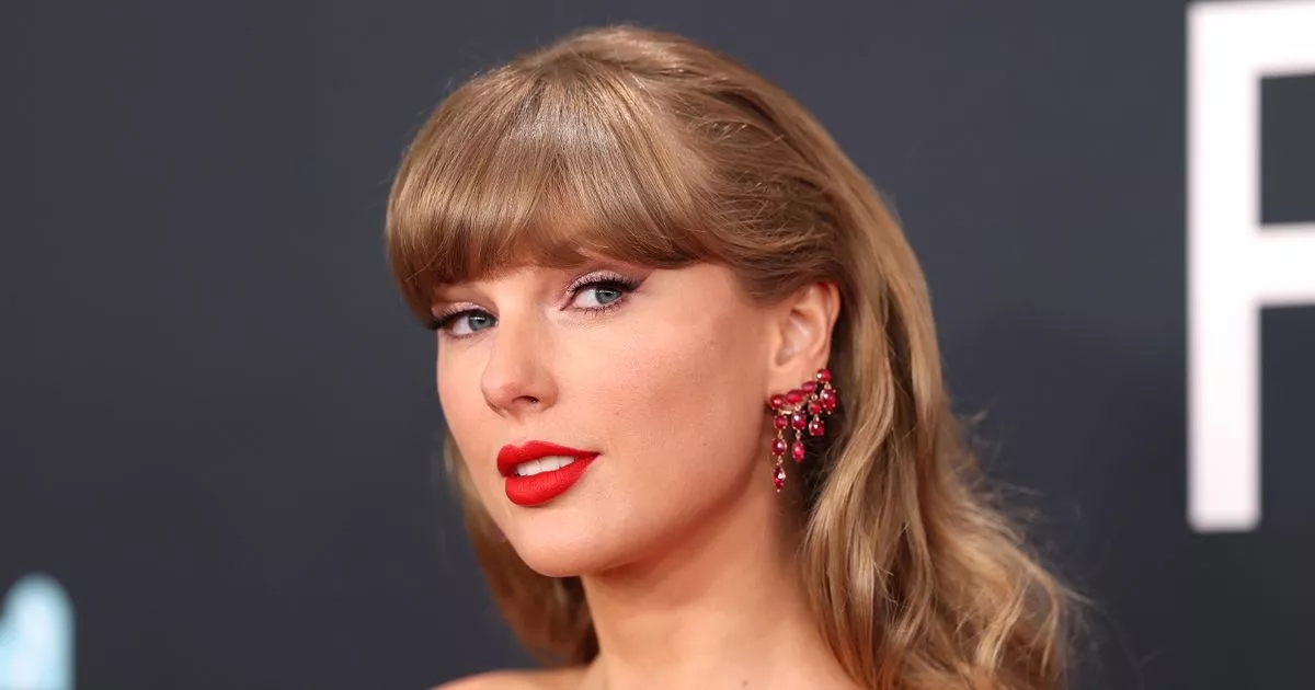 Поклонники Тейлор Свифт «взорвались от восторга» после того, как был раскрыт спойлер к фильму Strictly, который выйдет на следующей неделе