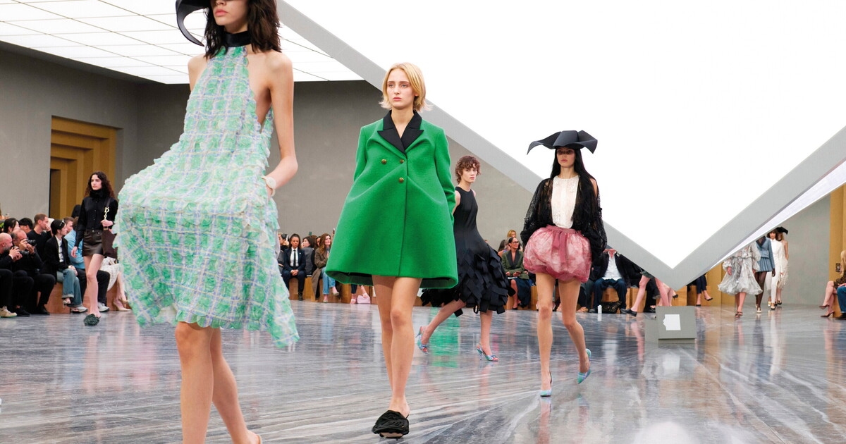 Het vertellen van verhalen is voorbij. Het controleren van feiten is gearriveerd.