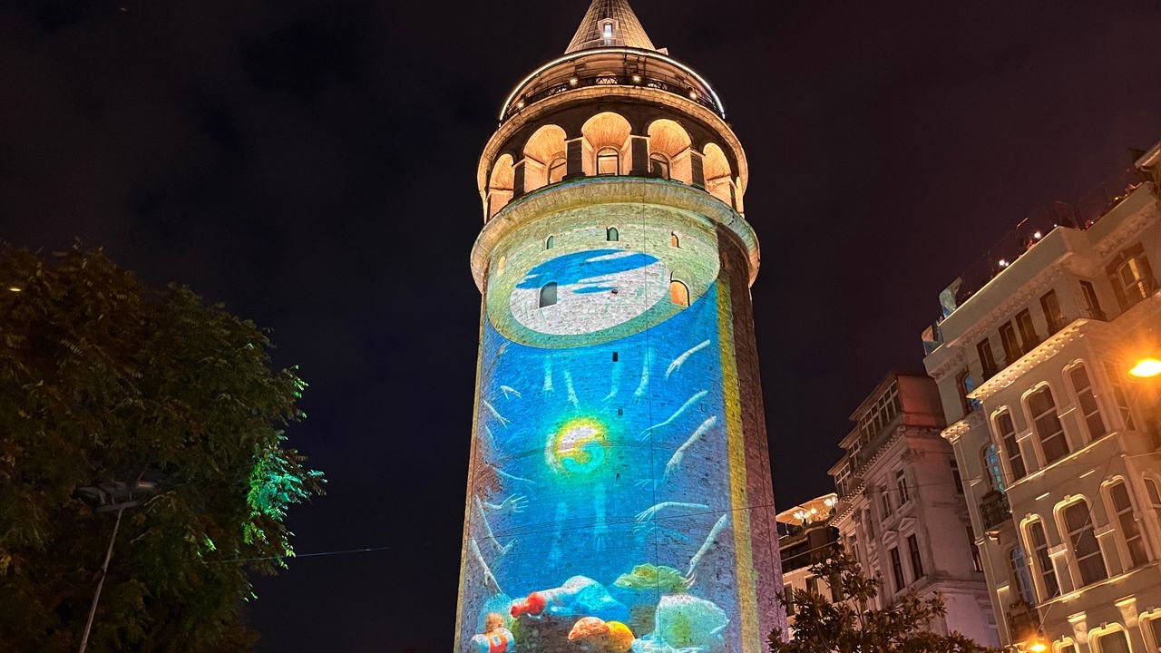 Galata Tower was illuminated with environmentally themed visuals as part of the Zero Waste Forum.