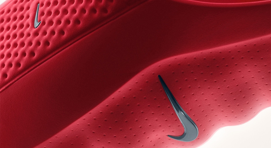 Nike объявляет о настоящей революции. Наука и спорт ещё никогда не были так близки.