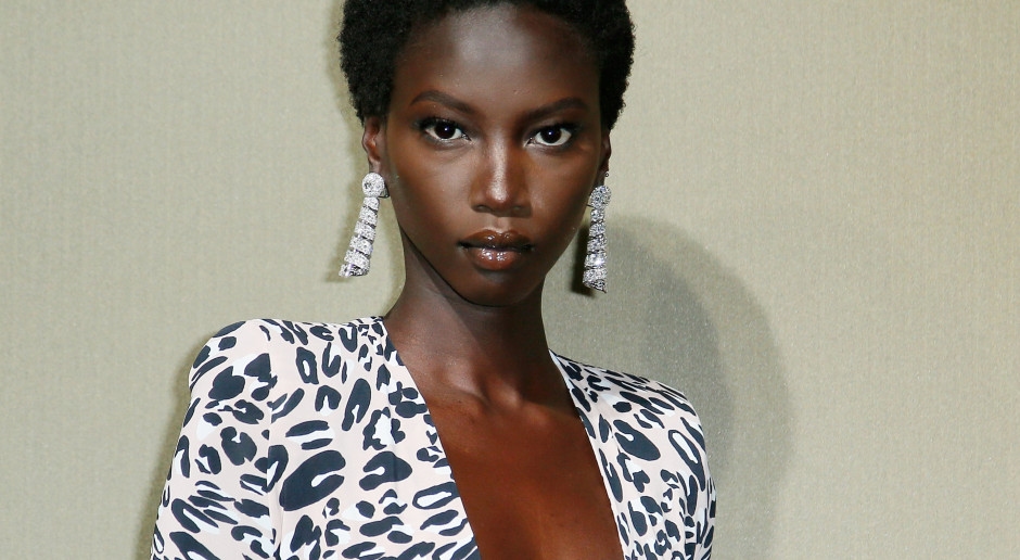 Votata come miglior modella dell'anno 2025. Ecco Anok Yai